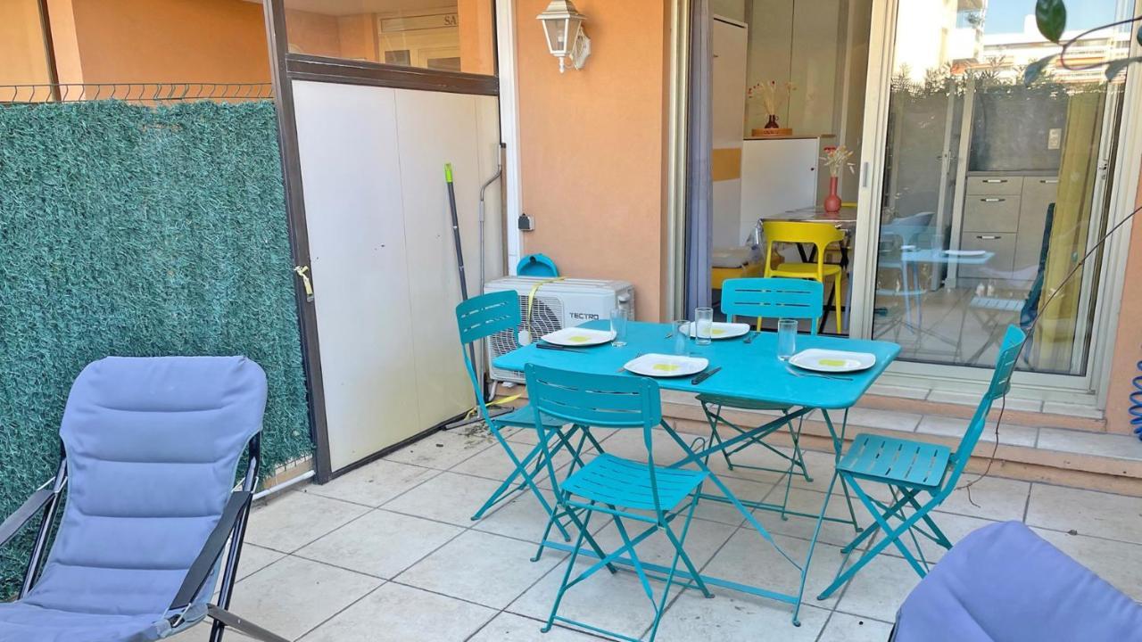 Santa Cruz Lägenhet Sainte-Maxime Exteriör bild