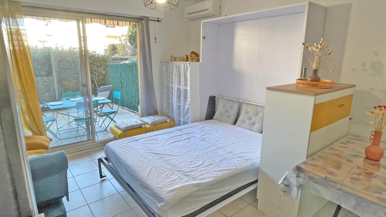 Santa Cruz Lägenhet Sainte-Maxime Exteriör bild